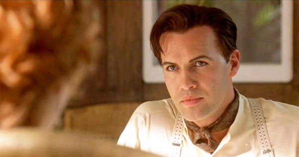Billy Zane trong vai Cal Hockley, vị hôn phu hợm hĩnh của Rose.
