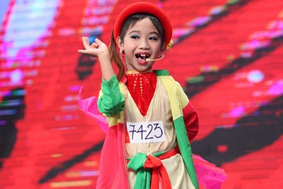 Gia canh khon kho cua cau be dong Thi Mau hinh anh