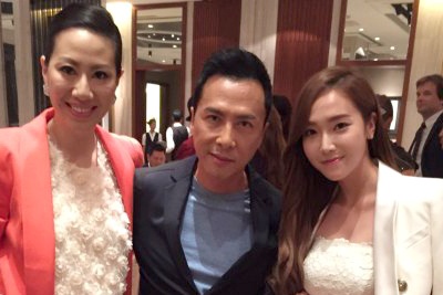 Jessica (SNSD) gay sot voi loat anh chup cung sao quoc te hinh anh