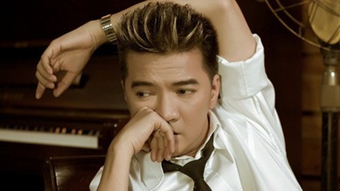 Giam khao Viet bo show vi tinh ai, no nan, phat ngon soc hinh anh