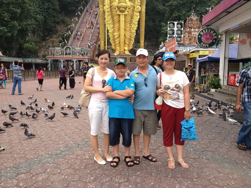 Gia đình hạnh phúc của Linh Huệ