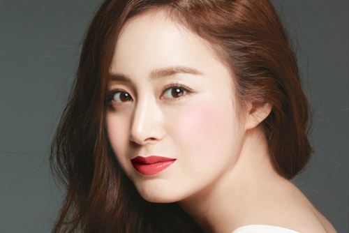 Bi mat dang sau ve rang ro cua Kim Tae Hee, Pham Bang Bang hinh anh