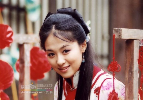Thẩm Ngạo Quân xinh đẹp với tạo hình tiên nữ trong Thiên địa truyền thuyết chi  Bảo liên đăng.