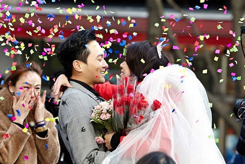 Truong Tri Lam - Vien Vinh Nghi lam dam cuoi giua pho hinh anh