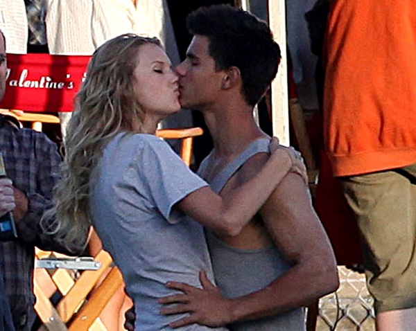 Back to December - Taylor Swift hinh anh