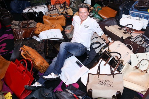 Kho hang hieu xa xi cua Dam Vinh Hung hinh anh