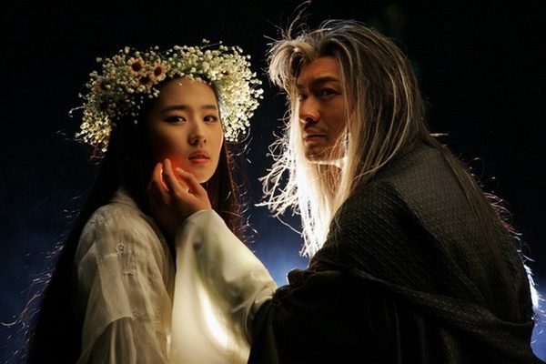 Dương Quá - Tiểu Long Nữ (Thần điêu hiệp lữ): Giữa Dương Quá và Tiểu Long Nữ là một mối tình thầy trò đẹp, vượt mọi định kiến xã hội.