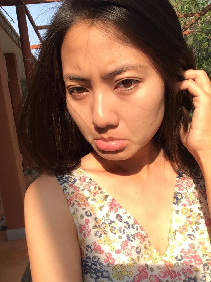 gọc Lan để mặt mộc selfie.