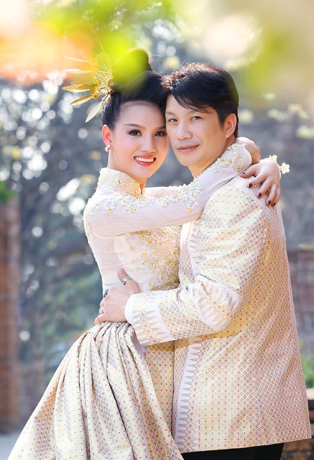 Dustin Nguyễn và Bebe Phạm chụp ảnh cưới tại Hà Nội, Hội An, Đà Nẵng và Thái Lan – 4 địa điểm ghi dấu tình yêu của họ.