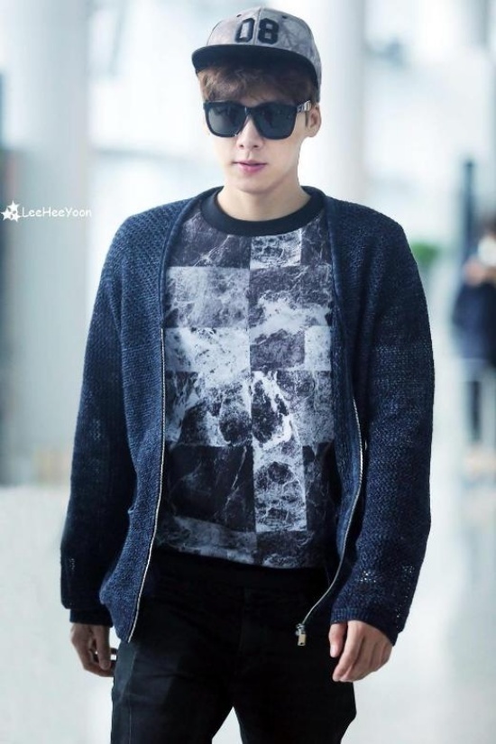 Phong cách sang chảnh hiện nay của Lý Dịch Phong