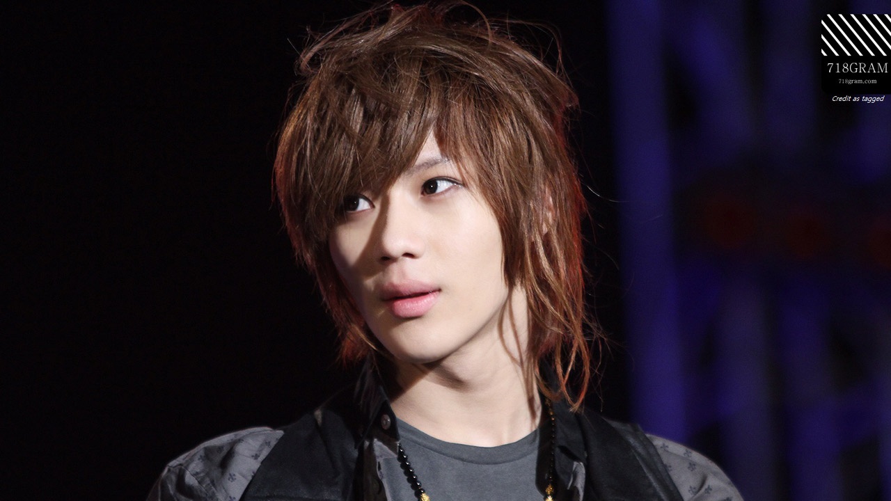 Taemin (SHINee) từng khó chịu vì khuôn mặt quá xinh xắn, nữ tính của mình.
