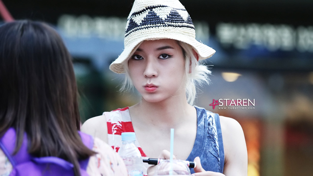 Ve xinh dep khien fan xieu long cua sao nam Kpop hinh anh