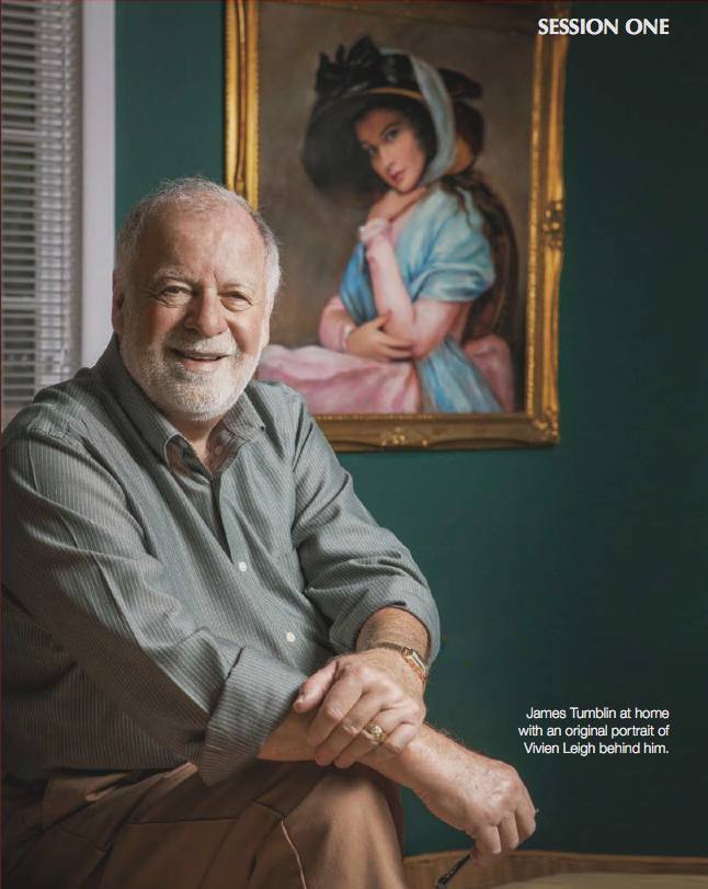 James Tumblin đã bắt đầu sự nghiệp sưu tầm các món đồ lưu niệm từ phim Cuốn theo chiều gió kể từ khi mua được chiếc đầm