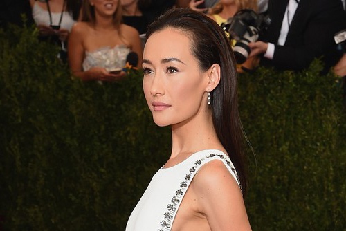 Maggie Q dien ao dai cach dieu tren tham do Met Gala hinh anh