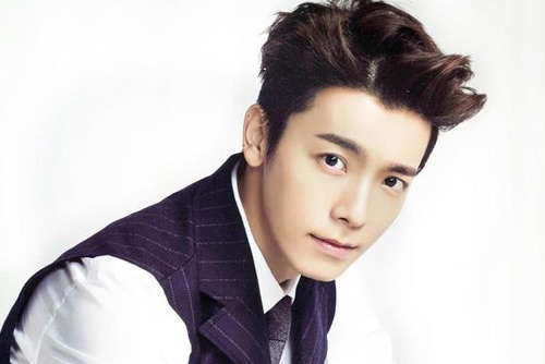 Dong Hae (Super Junior) gia nhap luc luong canh sat hinh anh