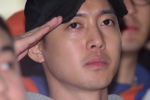 My nam 'Vuon sao bang' nhap ngu giua scandal tinh ai hinh anh