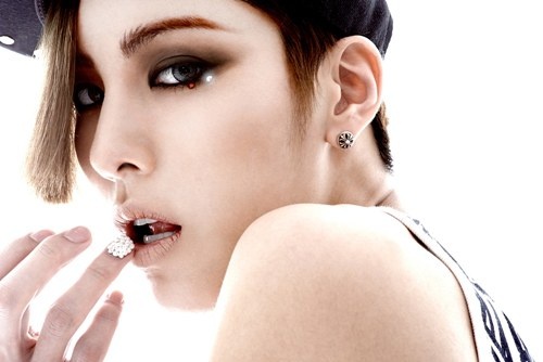 My nam Han kien hop dong 17 nam no le hinh anh