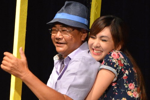 Nha hat tam ngung, NSUT Viet Anh tu chuc hinh anh