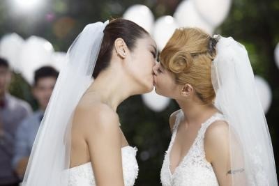 Singapore cam cua ca khuc cua Thai Y Lam hinh anh