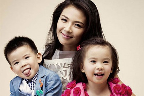 Cuoc song lan dan cua my nhan 'Hoan Chau cach cach 3' hinh anh