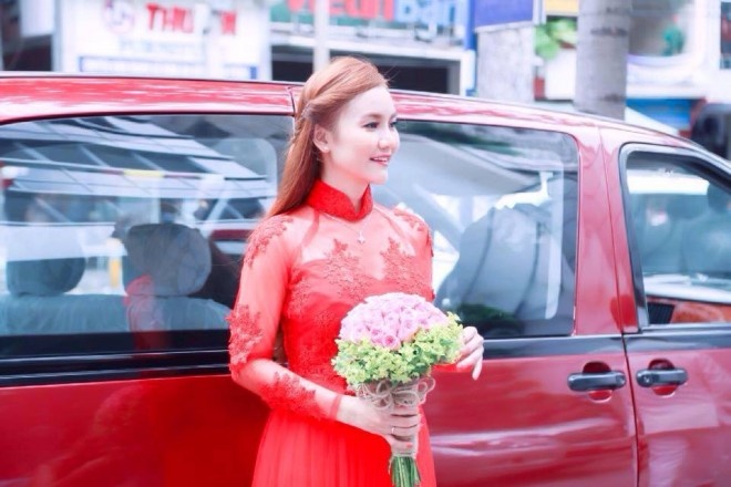 Cô dâu Anh Thúy xinh đẹp trong ngày cưới. Gia đình và khách mời vô cùng thích thú khi nghe chú rể và cô dâu song ca bài hát Ước nguyện do chính Bảo Huy sáng tác tặng Anh Thúy. Ca khúc này lấy cảm hứng từ chuyện tình yêu của họ. Cặp đôi đang lên ý tưởng quay MV cho ca khúc này như một món quà minh chứng cho tình yêu của mình.