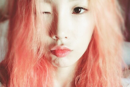 Mot toc hong cua Kpop hinh anh