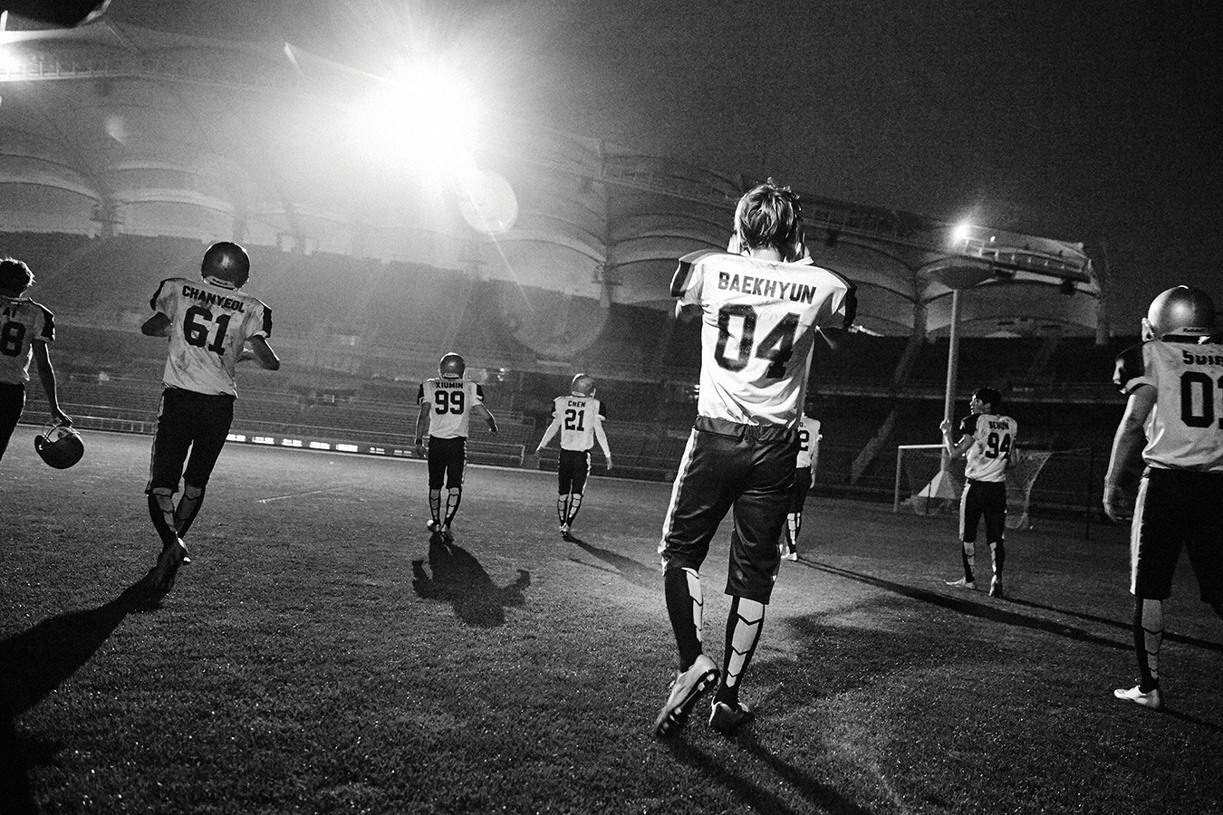 Love me right - EXO hinh anh