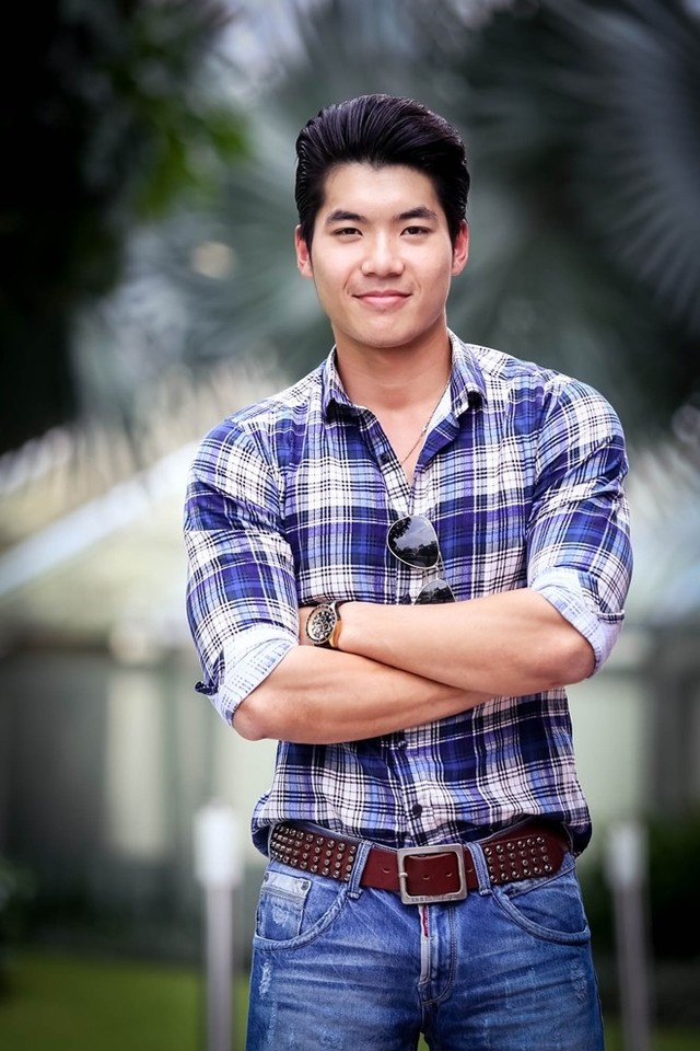 Trương Nam Thành bị nhiều đối tượng gạ tình.