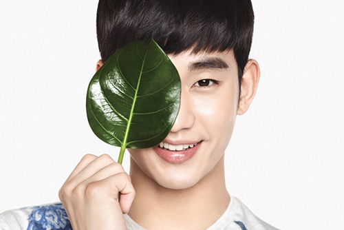 Bo Kim Soo Hyun ap luc khi ra mat album moi hinh anh