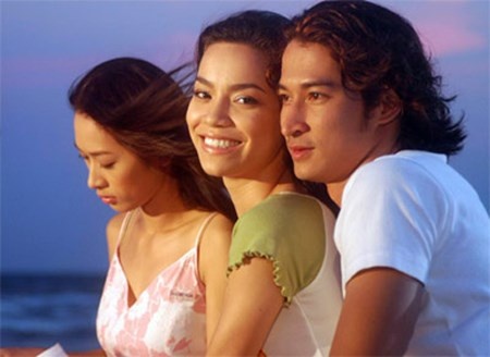 Huy Khánh cũng từng là tình nhân trên màn ảnh của Hà Hồ.