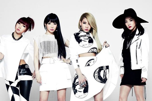 2NE1 - SNSD canh tranh giai thuong cua My hinh anh