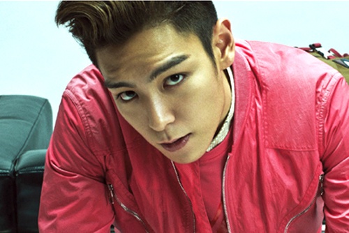 TOP (Big Bang) gay tranh cai vi dang anh lon hinh anh