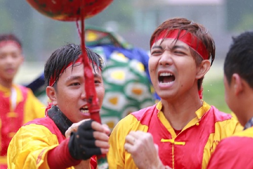 Tim bi che ich ky trong Cuoc dua ky thu hinh anh