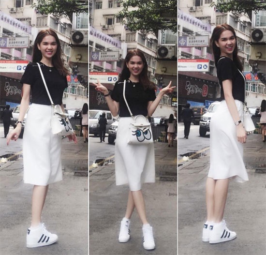 Ngọc Trinh xinh tươi và nhí nhảnh với style cực sành điệu. Giới trẻ hoàn toàn có thể bắt chước
