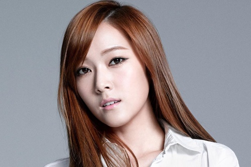 Jessica (SNSD) viet thu tay gui nan nhan vu no bom o Bangkok hinh anh