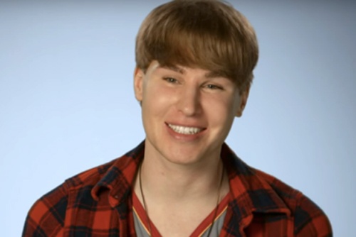 Nguoi phau thuat giong Justin Bieber chet o phong tro hinh anh