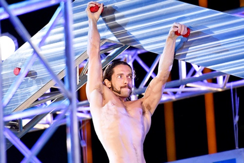 Nuoc My co nha vo dich Sasuke dau tien sau 6 nam hinh anh