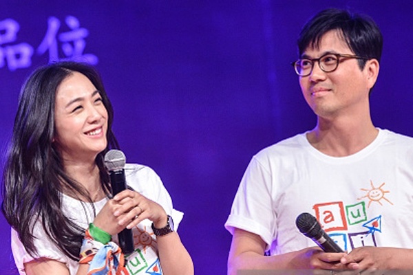 Thang Duy hat tieng Han cho phim cua chong hinh anh