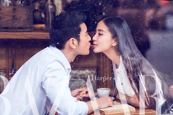 Ben trong noi to chuc cuoi nhu co tich cua Huynh Hieu Minh hinh anh