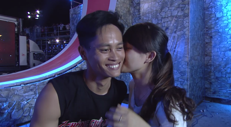 Phan thi lap ky luc Stage 2 cua Sasuke hinh anh