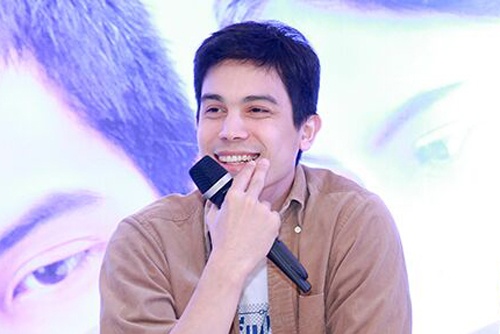 My nam Thai Lan gian di giao luu o Ha Noi hinh anh