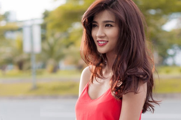 Kim Tuyen: Khong muon minh la trang suc hinh anh