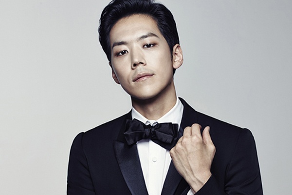 Sao Han bi to gui anh khieu dam cho fan hinh anh