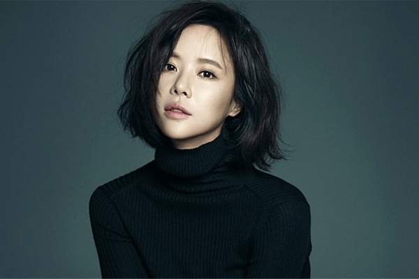 Hwang Jung Eum bi chi trich vi tu tin ve nhan sac hinh anh