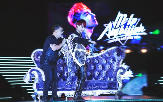 Phan bieu dien cua Son Tung M-TP va G-Dragon hinh anh