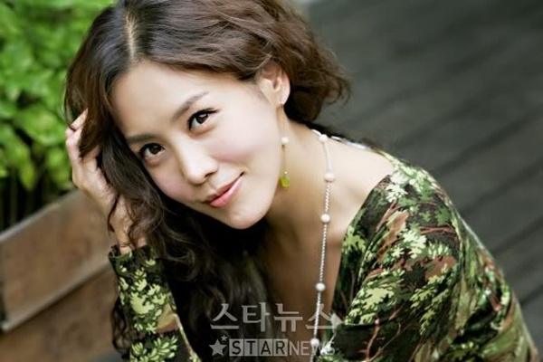 My nhan 'Chuyen tinh Paris' ket hon o tuoi 40 hinh anh