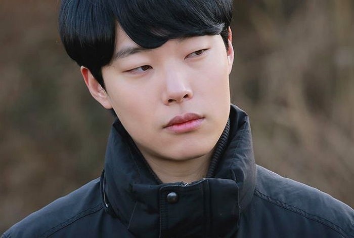 Sao 'Reply 1988' bi tai nan xe hoi hinh anh