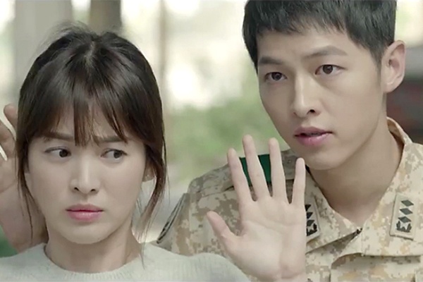 Song Joong Ki: My nam co guong mat tre tho gay sot man anh hinh anh