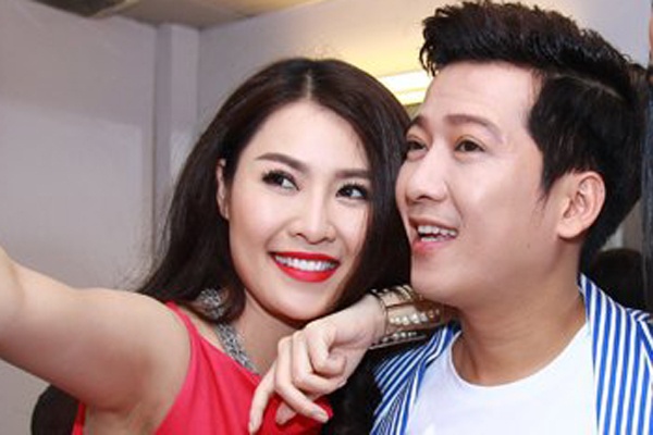 Sao Viet to nhau chuyen tinh ai tren mang xa hoi hinh anh