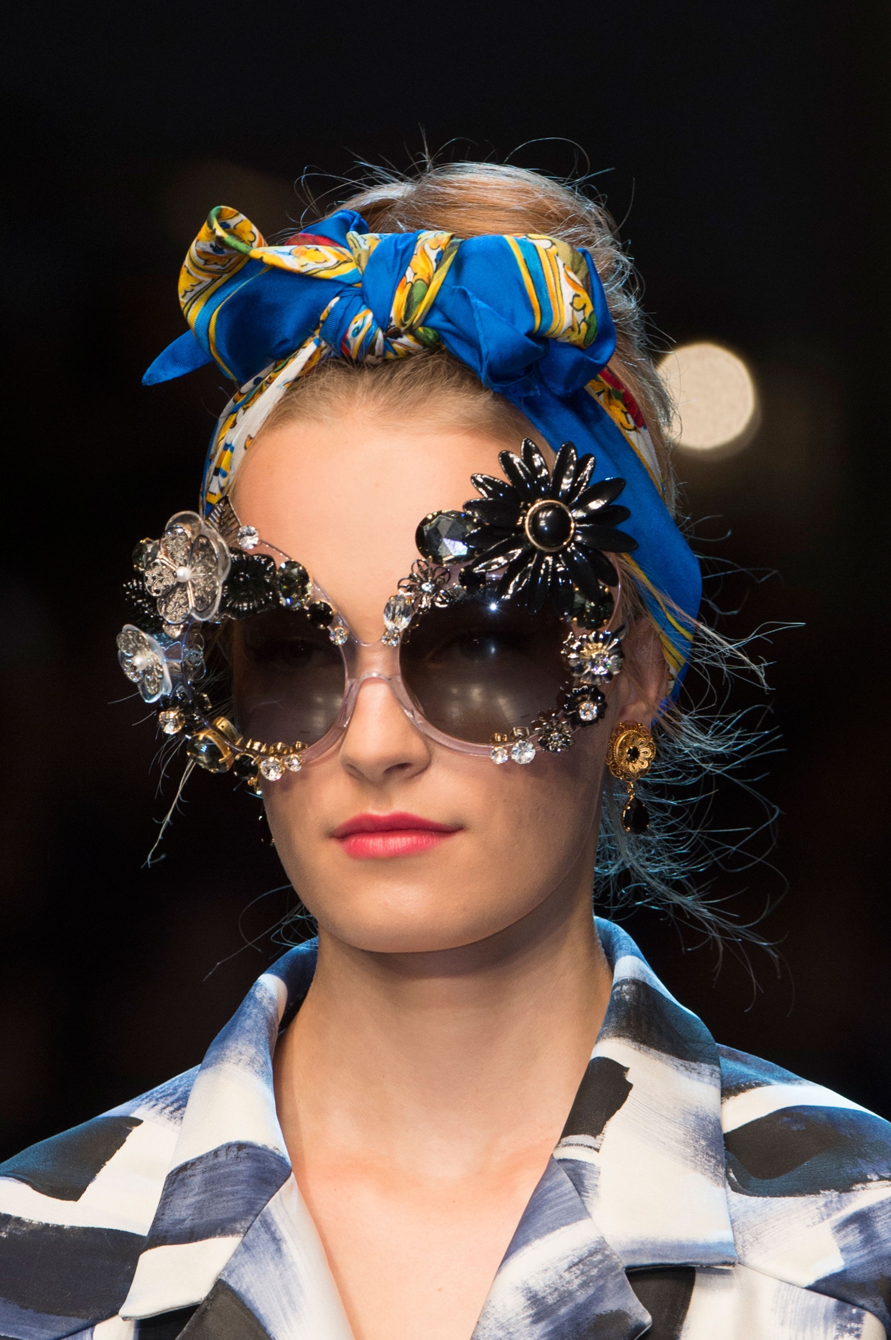 mat kinh doc dao anh 2